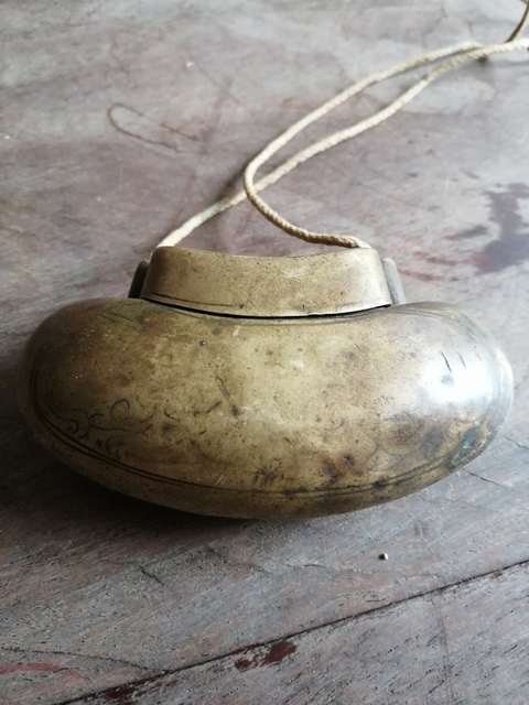 古玩銅器穿帶銅壺拍賣，當前價格7000元