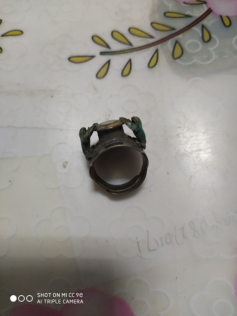 古玩雜項異域風格銅溜銀戒指拍賣，當前價格3800元