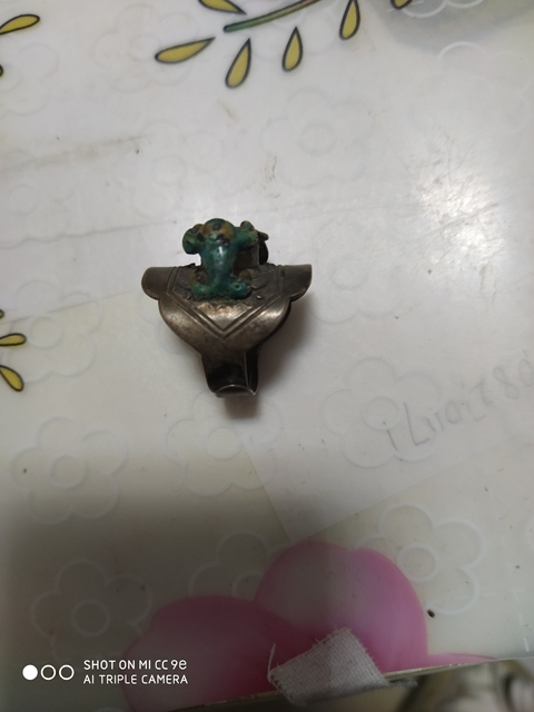 古玩雜項異域風格銅溜銀戒指拍賣，當前價格3800元