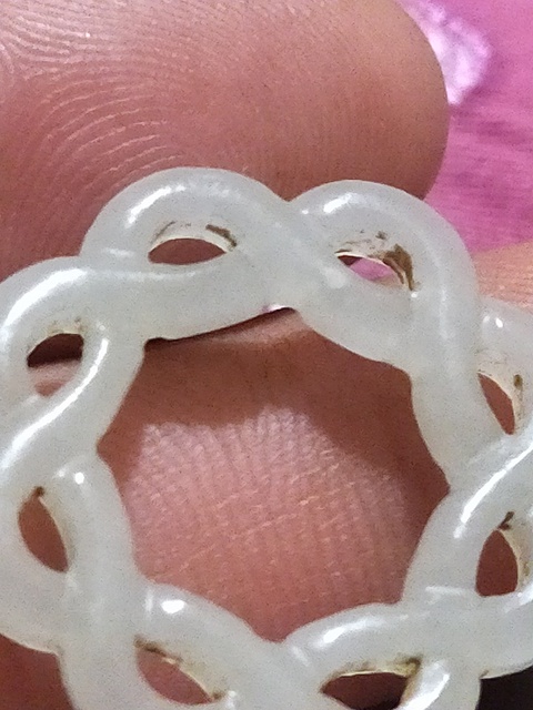 古玩玉器清代和田白玉絞絲環(huán)拍賣，當(dāng)前價格8000元