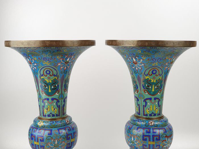 古玩雜項(xiàng)景泰藍(lán)花觚拍賣，當(dāng)前價(jià)格7650元