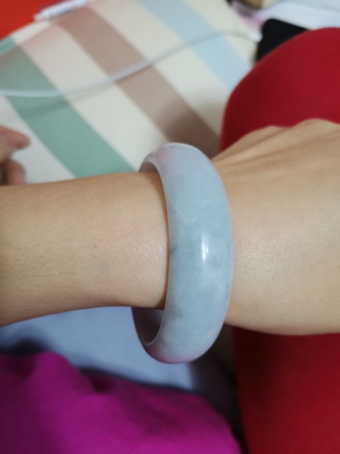 古玩玉器翡翠手鐲拍賣，當前價格8000元