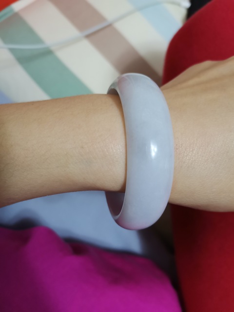 古玩玉器翡翠手鐲拍賣，當前價格8000元