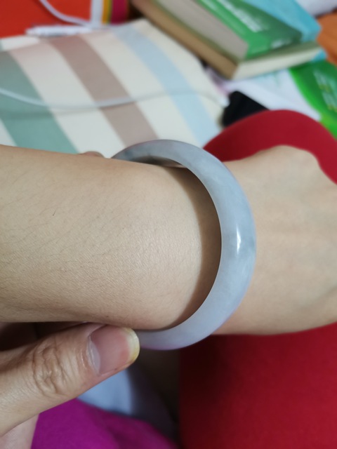 古玩玉器翡翠手鐲拍賣，當前價格8000元