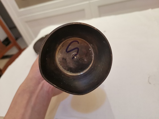 古玩雜項民國?荷葉口鏨花銅瓶拍賣,當前價格699元