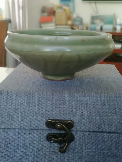 古玩陶瓷元代龍泉青瓷凈水碗拍賣，當前價格1800元