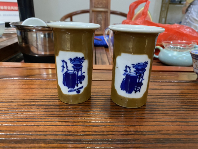 古玩陶瓷花觚一對拍賣，當前價格7880元