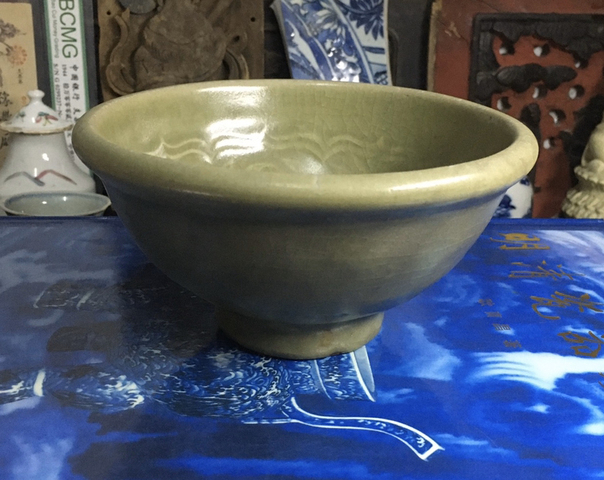 古玩陶瓷龍泉窯青釉碗拍賣，當前價格4900元