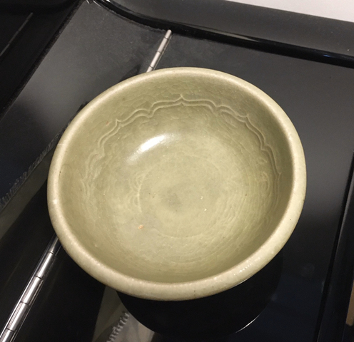 古玩陶瓷龍泉窯青釉碗拍賣，當前價格4900元