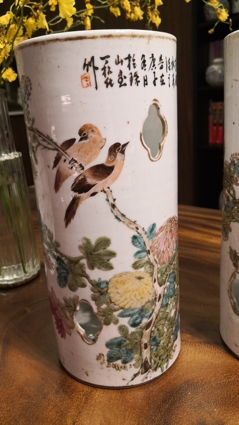 古玩陶瓷淺絳彩帽筒拍賣，當(dāng)前價(jià)格2590元