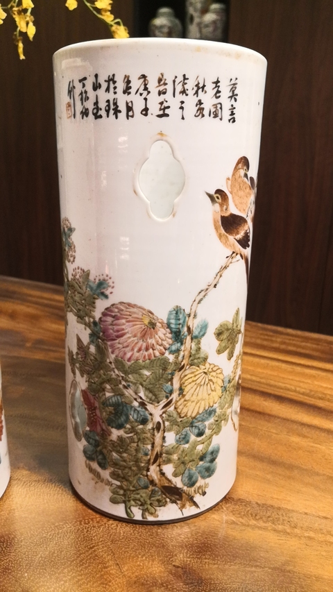 古玩陶瓷淺絳彩帽筒拍賣，當(dāng)前價(jià)格2590元