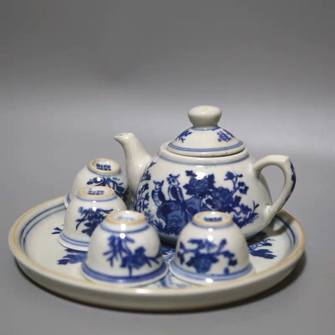 古玩陶瓷花鳥紋青花茶器一組拍賣，當(dāng)前價格388元