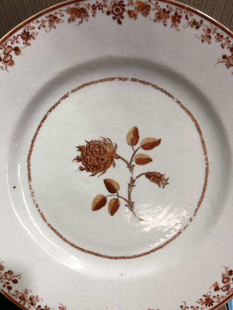 古玩陶瓷清乾隆花卉紋盤拍賣,當前價格1000元