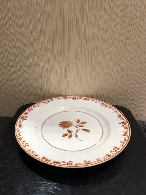 古玩陶瓷清乾隆花卉紋盤拍賣,當前價格1000元