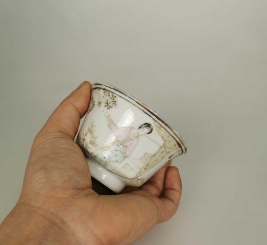 古玩陶瓷人物杯拍賣，當前價格7800元