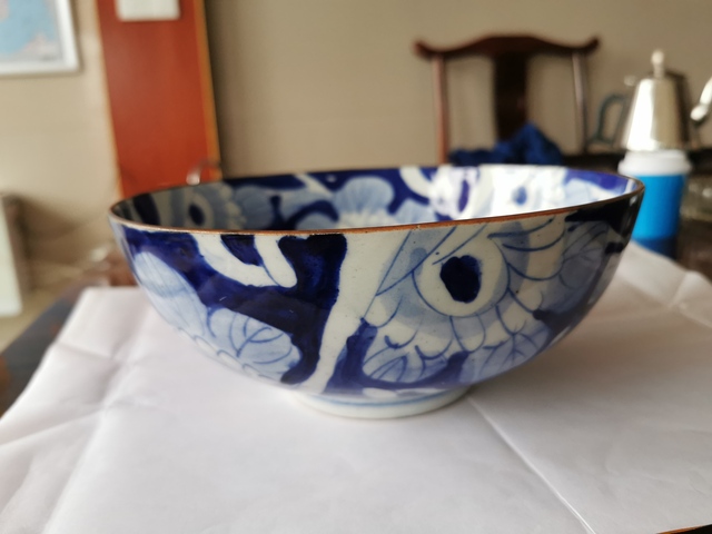 古玩陶瓷日本青花花卉盤拍賣，當前價格6800元