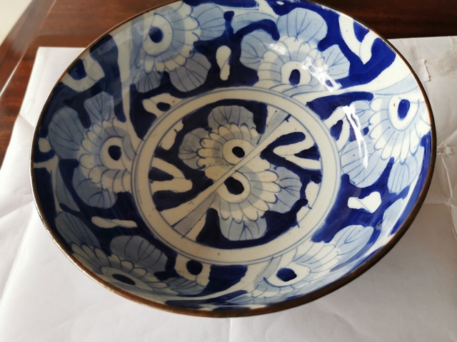 古玩陶瓷日本青花花卉盤拍賣，當前價格6800元