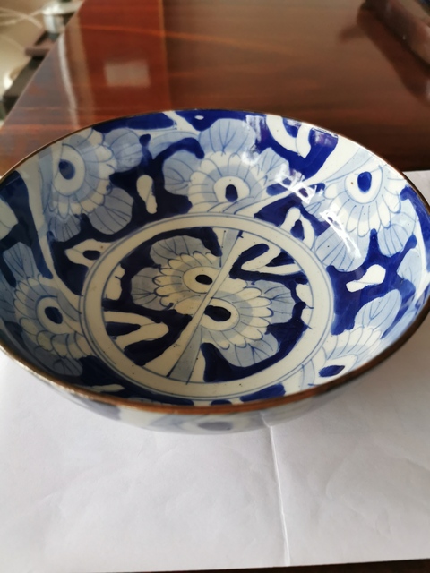 古玩陶瓷日本青花花卉盤拍賣，當前價格6800元