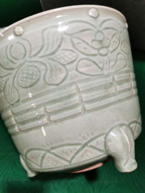古玩陶瓷明龍泉系青瓷香爐拍賣，當前價格11800元