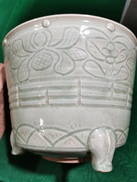 古玩陶瓷明龍泉系青瓷香爐拍賣，當前價格11800元