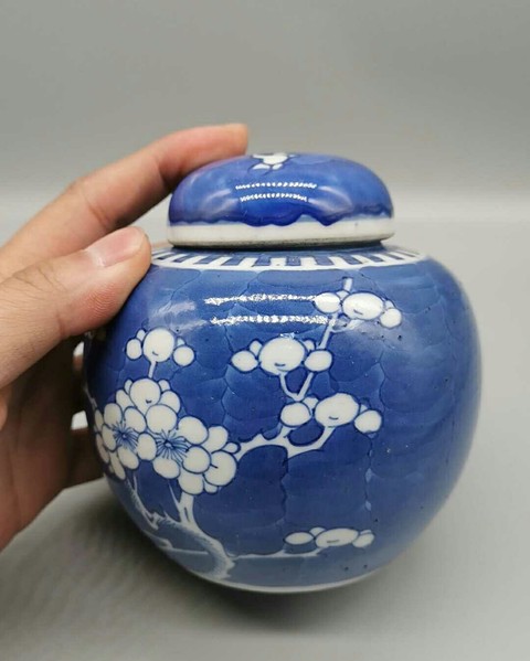 古玩陶瓷青花冰梅罐拍賣，當前價格9800元
