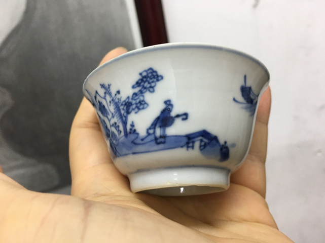 古玩陶瓷青花山水杯拍賣(mài)，當(dāng)前價(jià)格9800元