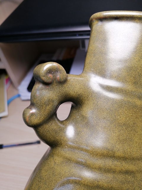 古玩陶瓷民國(guó)茶葉末釉獸耳漢壺尊拍賣(mài)，當(dāng)前價(jià)格9800元