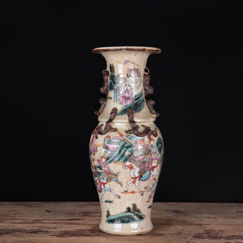 古玩陶瓷清晚哥釉粉彩刀馬人瓶拍賣，當前價格1500元