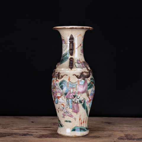 古玩陶瓷清晚哥釉粉彩刀馬人瓶拍賣，當前價格1500元