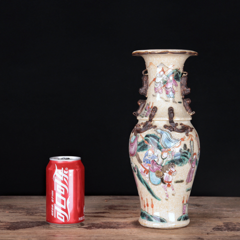 古玩陶瓷清晚哥釉粉彩刀馬人瓶拍賣，當前價格1500元