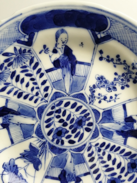 古玩陶瓷清代青花四美圖賞盤拍賣，當(dāng)前價(jià)格388元