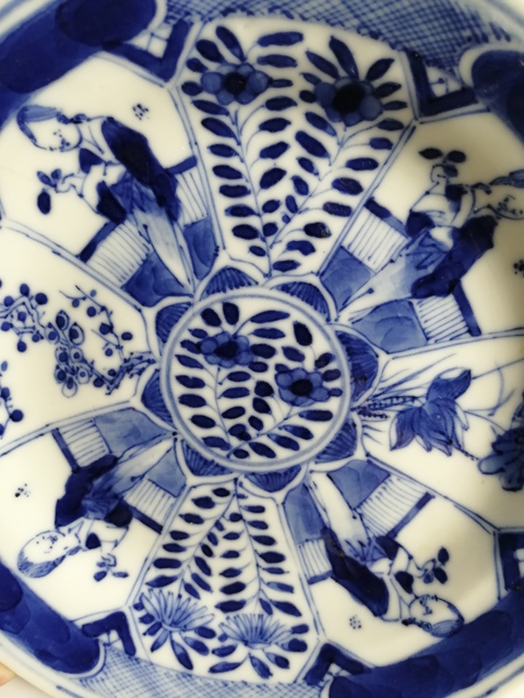 古玩陶瓷清代青花四美圖賞盤拍賣，當(dāng)前價(jià)格388元