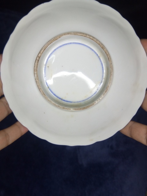 古玩陶瓷青花麒麟暗刻花卉紋盤拍賣,當前價格2200元
