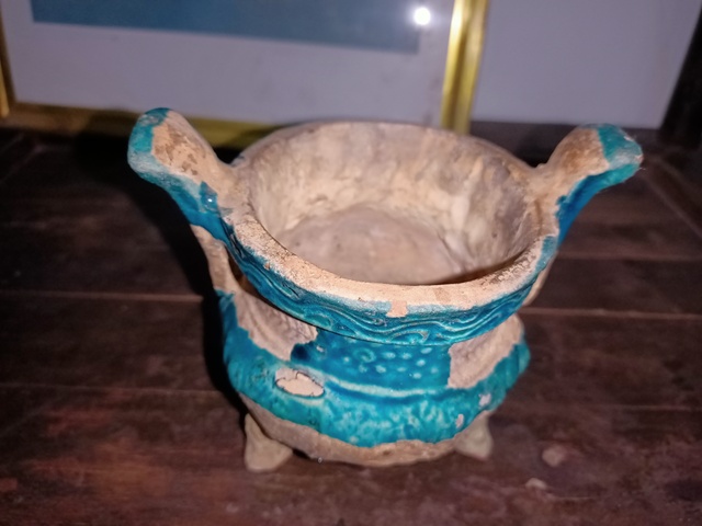 古玩陶瓷孔雀藍釉三足爐拍賣，當前價格5800元