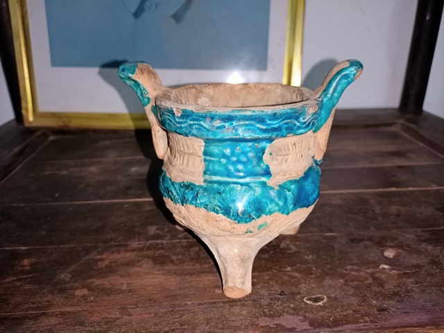 古玩陶瓷孔雀藍釉三足爐拍賣，當前價格5800元