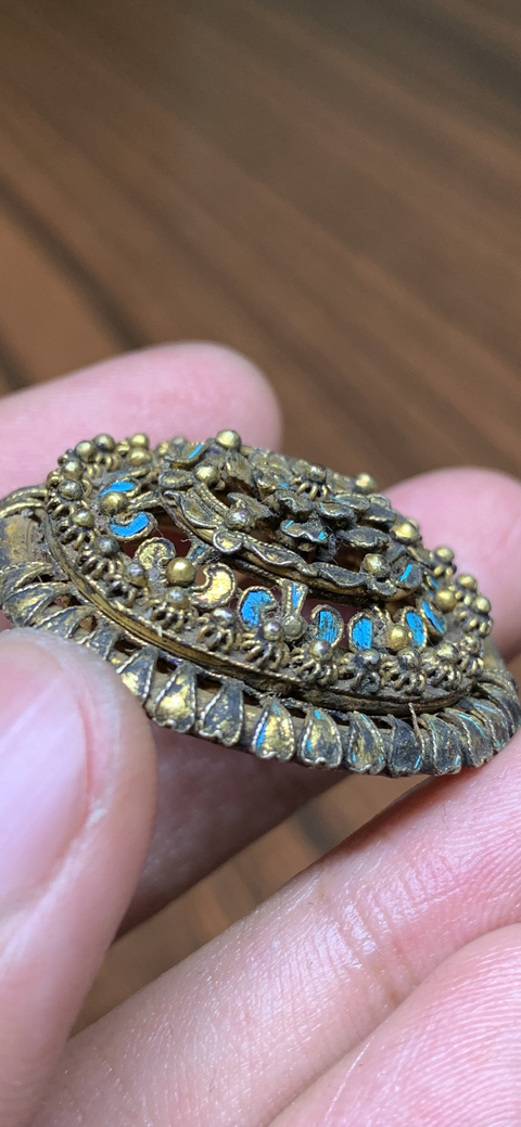 古玩雜項(xiàng)鎏金點(diǎn)翠帽花拍賣，當(dāng)前價(jià)格8800元