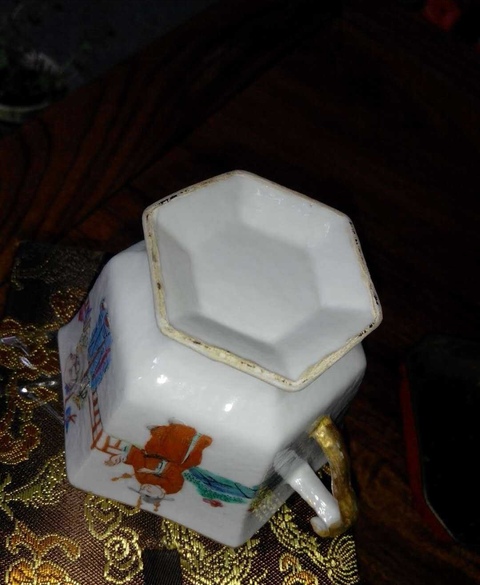 古玩陶瓷粉彩杯拍賣，當前價格6600元