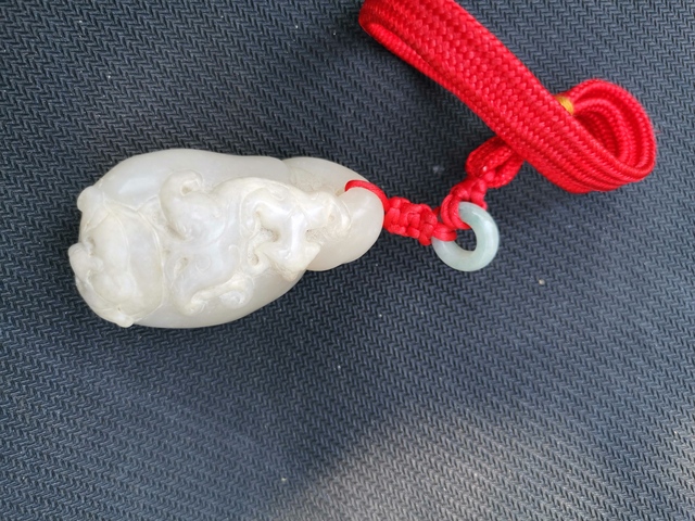 古玩玉器龍吊墜拍賣，當前價格5800元