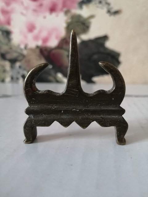 古玩陶瓷黃銅山子筆架拍賣，當前價格10800元