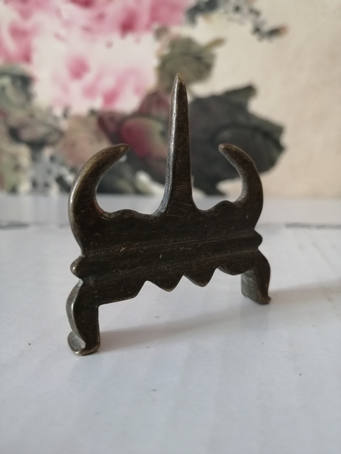 古玩陶瓷黃銅山子筆架拍賣，當前價格10800元