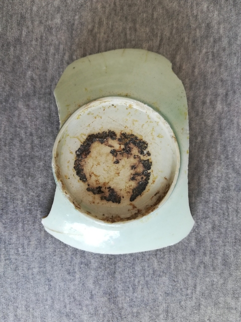 古玩陶瓷青白瓷劃花碗瓷片拍賣，當(dāng)前價(jià)格398元