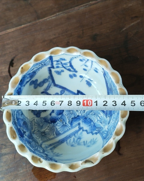 古玩陶瓷清末民初，青花花口描金碗拍賣，當(dāng)前價格999元