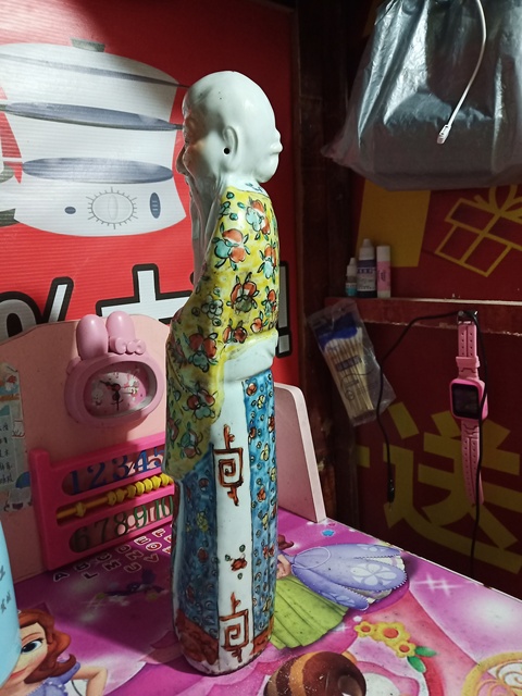 古玩陶瓷粉彩瓷塑拍賣，當(dāng)前價格8600元