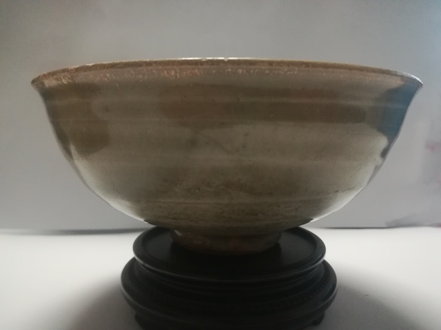 古玩陶瓷青釉暗刻花卉紋碗拍賣，當前價格3800元