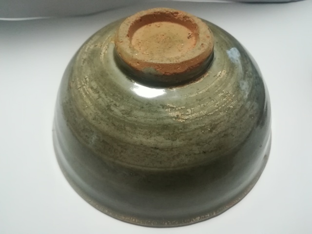 古玩陶瓷青釉暗刻花卉紋碗拍賣，當前價格3800元