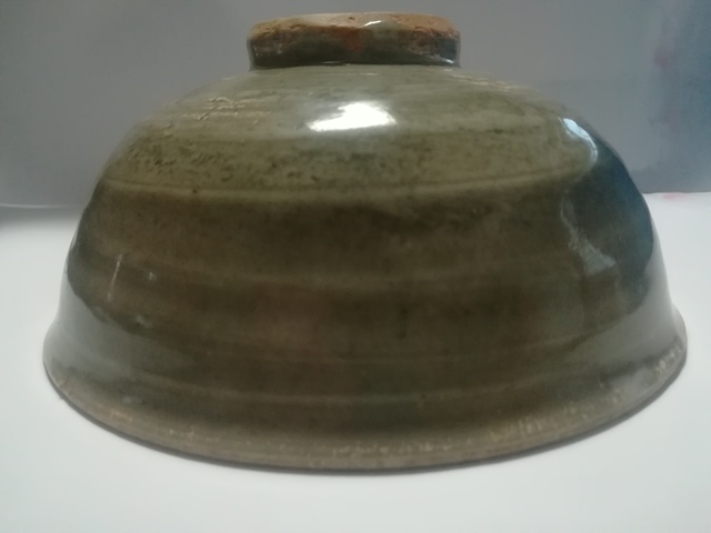 古玩陶瓷青釉暗刻花卉紋碗拍賣，當前價格3800元