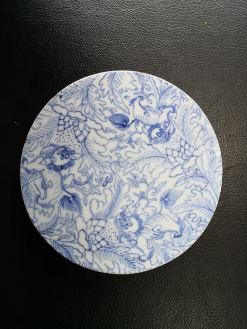 古玩陶瓷青花獅子穿花紋盤底拍賣，當前價格9800元