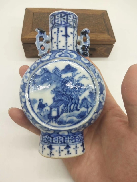 古玩陶瓷抱月瓶拍賣，當前價格5400元