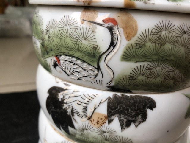 古玩陶瓷粉彩套盒拍賣，當前價格2700元