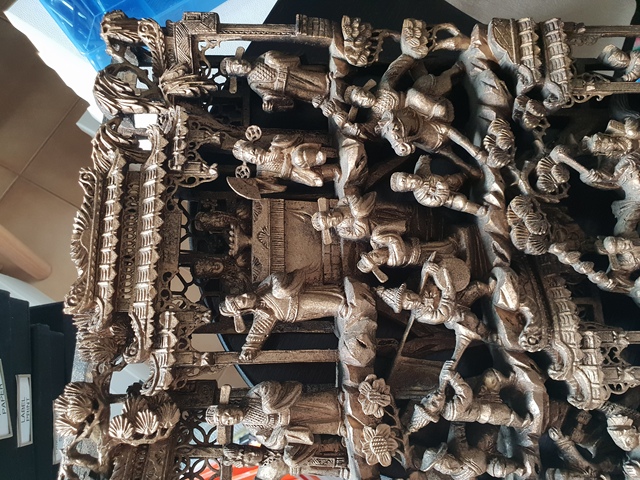 古玩雜項人物木雕拍賣，當前價格7800元